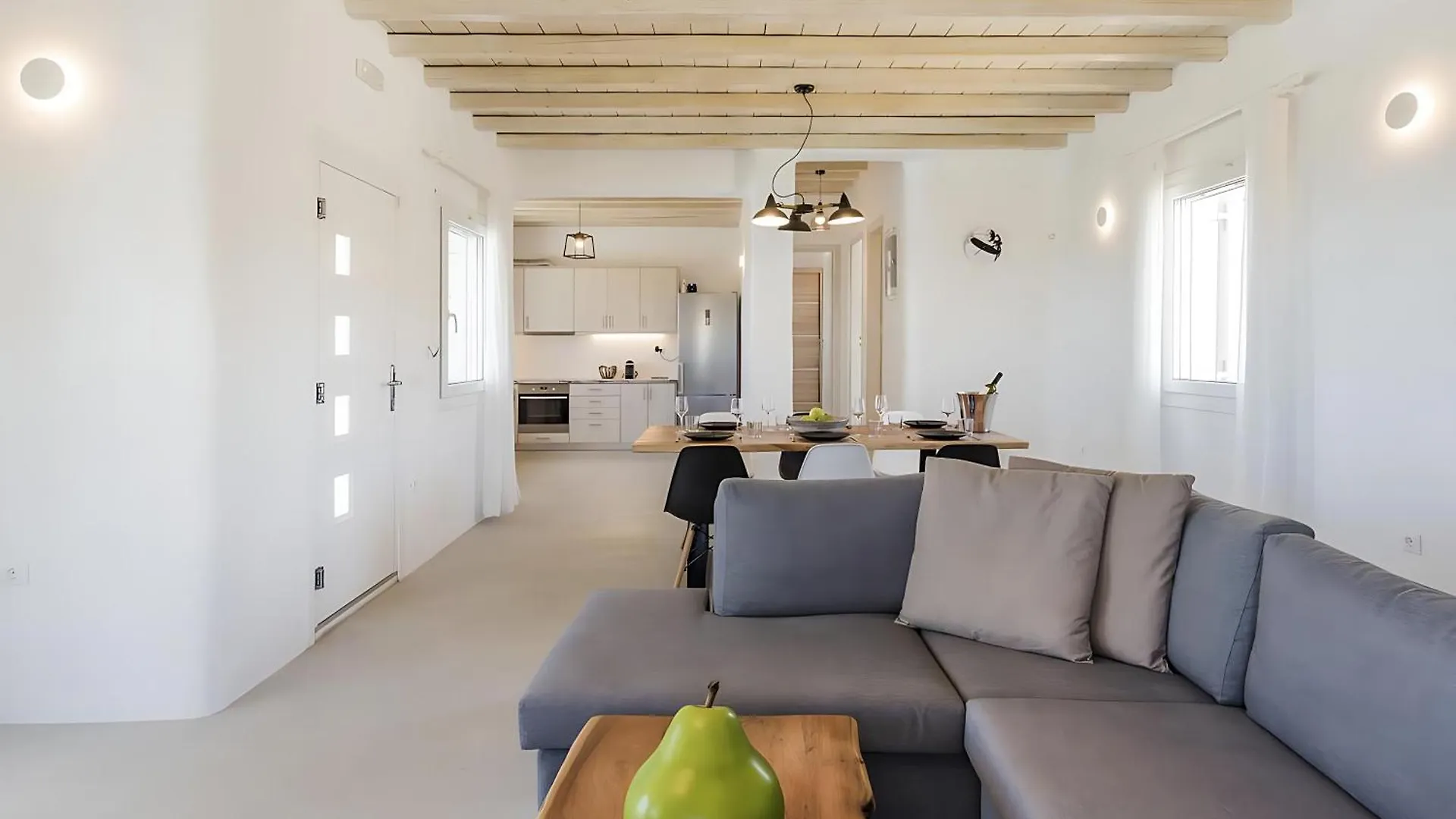 Mykonos Town Ocean View Villa יוון